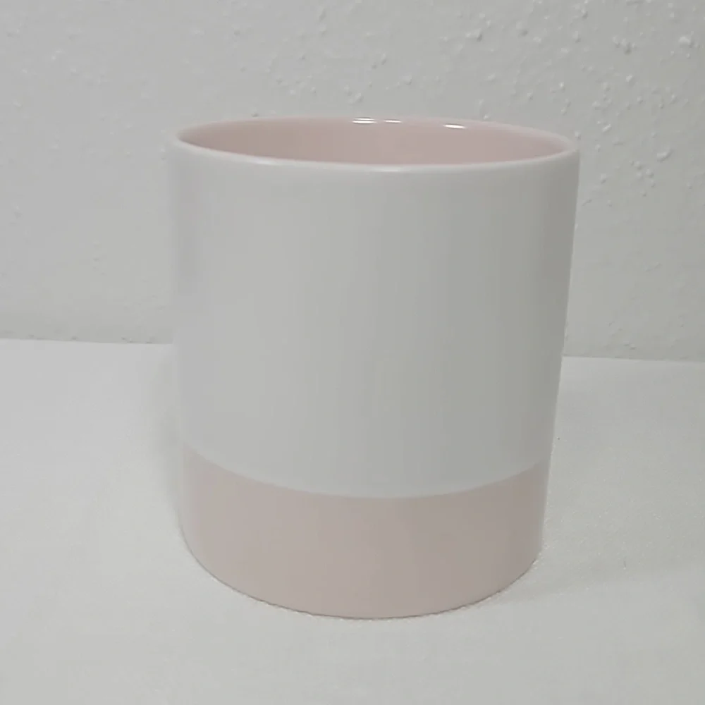 Day Dreamer Pink Ceramic Makeup Brush Holder